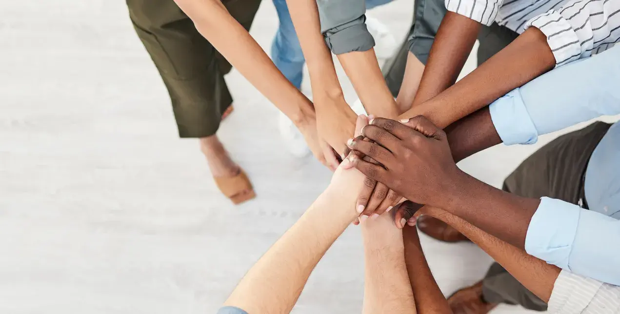 team hands