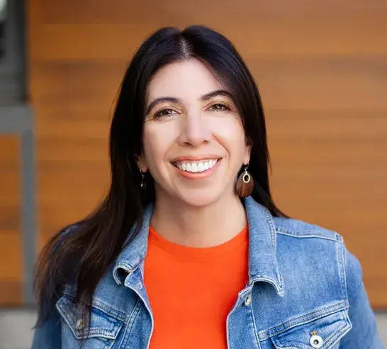 Camila Lara
